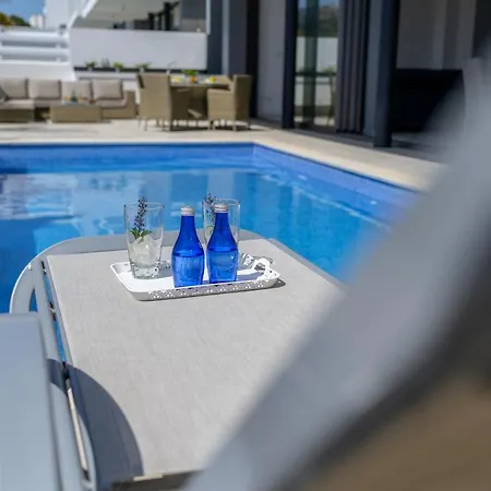 Royal Pearl 7 Villa *