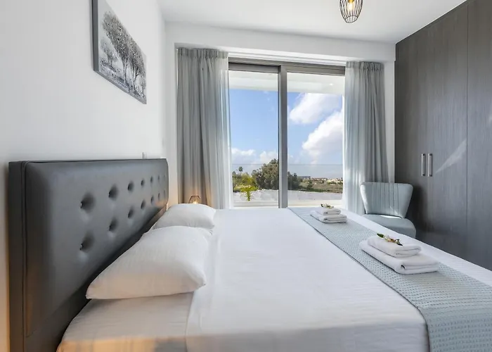 Royal Pearl 7 Vilă *