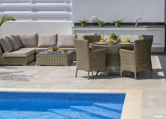 Royal Pearl 7 Protaras