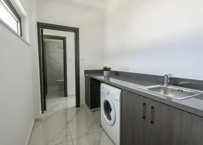 Royal Pearl 7 Vila *